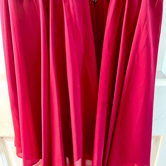 Narianna Sexy red dress - Picture 5 of 8